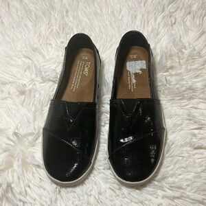 TOMS Avalon Women's Casual Slip On Sneakers